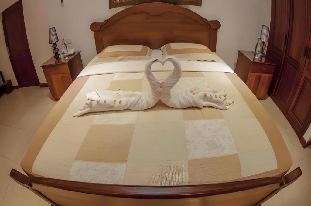 Hotel Villa Viana Маравила Экстерьер фото
